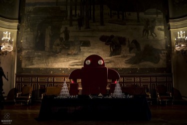 The Maker Faire robot bartends at the Hôtel de Ville for “Paris city of